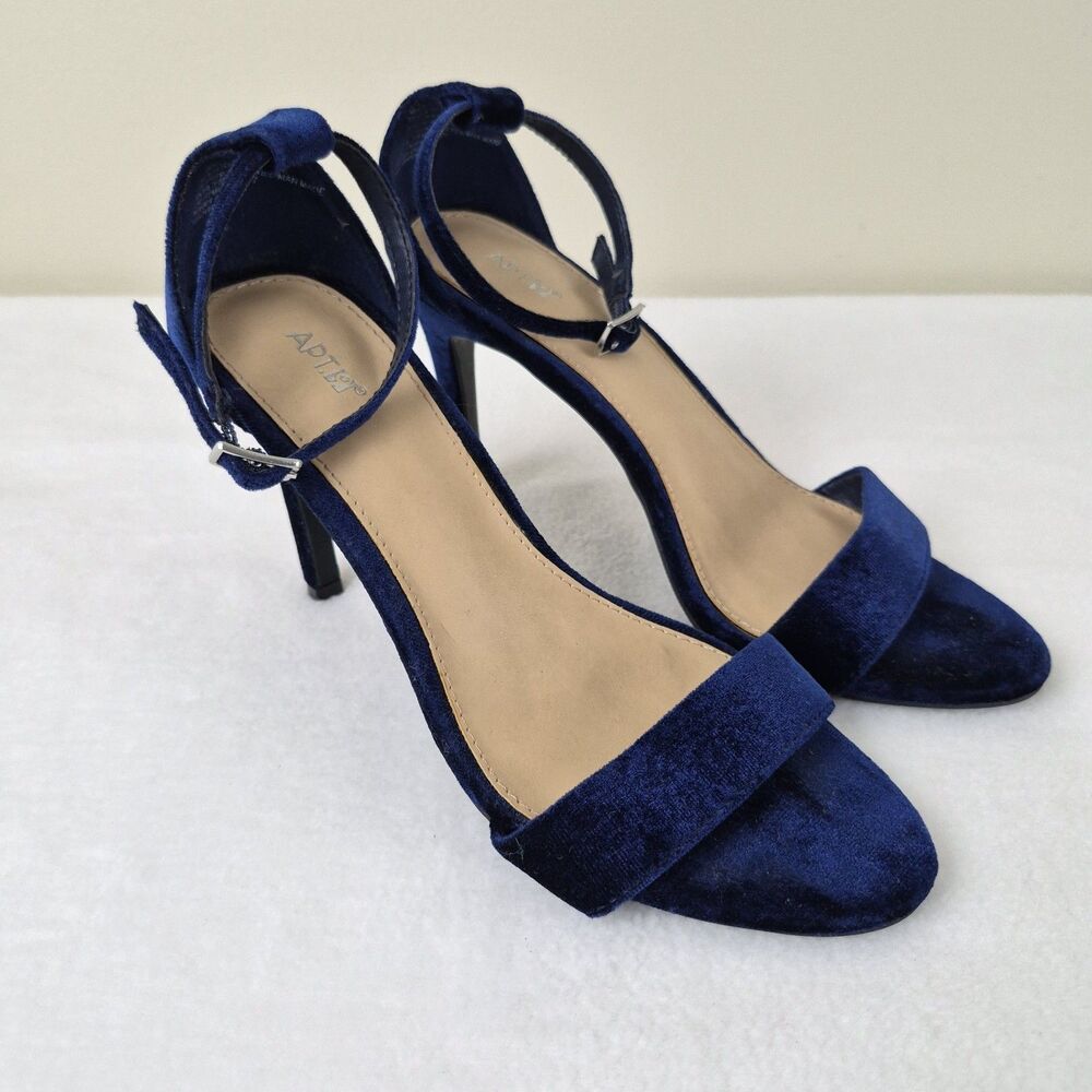 Velvet Navy Heel Strappy Sandals Women’s Size 7.5 Formal Party Dark Romantic.